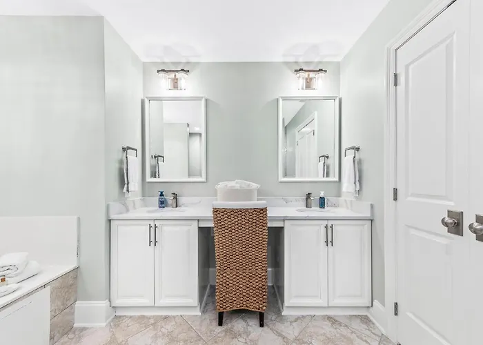 Beautiful Lagoon Front 3 Bedroom Gulf Shores