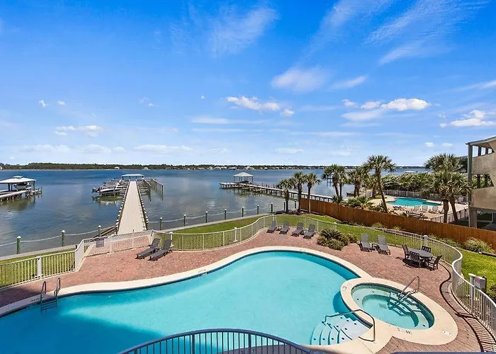 Beautiful Lagoon Front 3 Bedroom Gulf Shores